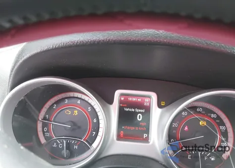 2015 Dodge Journey Sxt z USA, uszkodzony, nr VIN 3C4PDDBG2FT651615